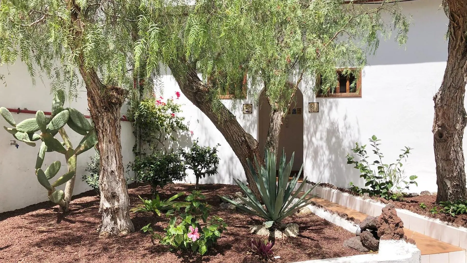Bonito Apartmento En Garden City Con Piscina Climatizada Playa Feñabe スペイン