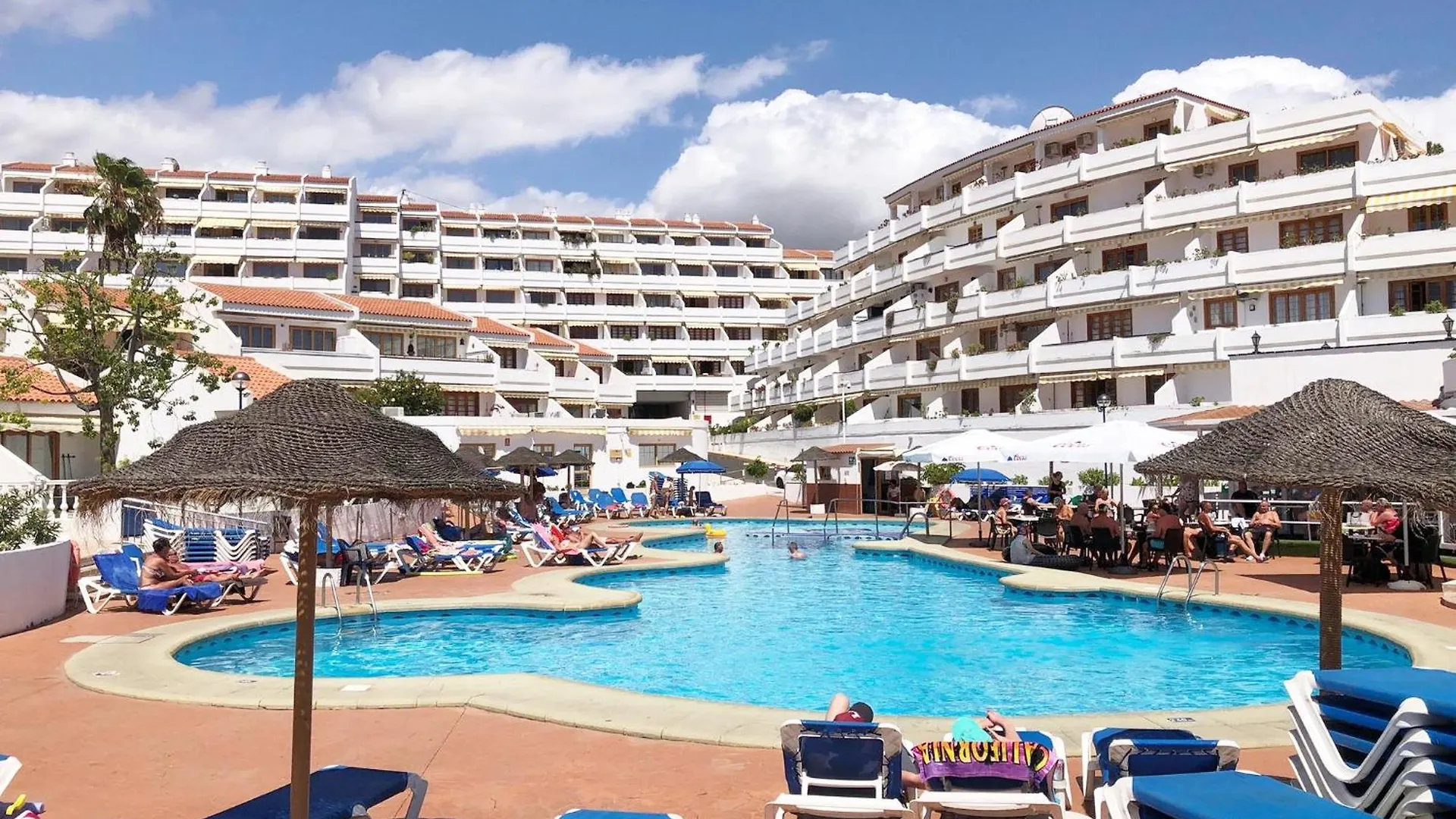 Bonito Apartmento En Garden City Con Piscina Climatizada Playa Feñabe